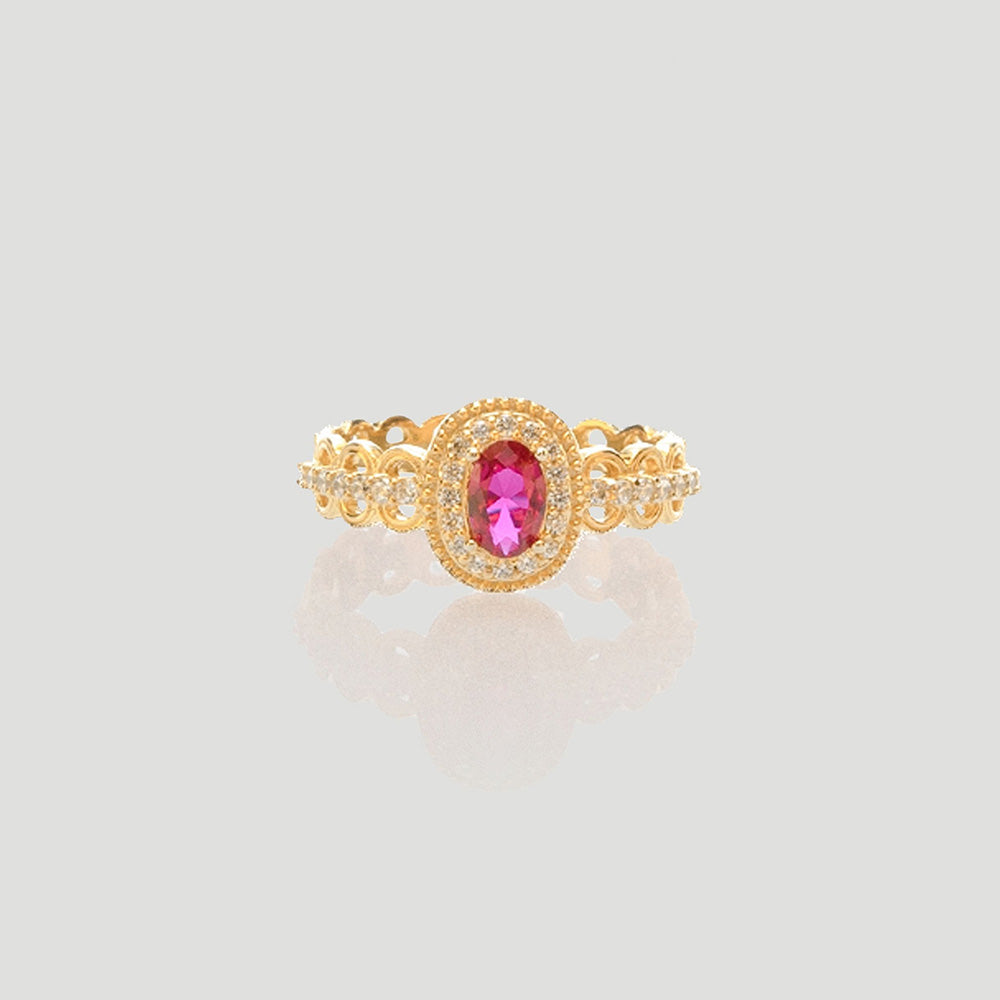 A gold ring with pink gemstones, small diamonds and a lace  RDAO3AYD06001